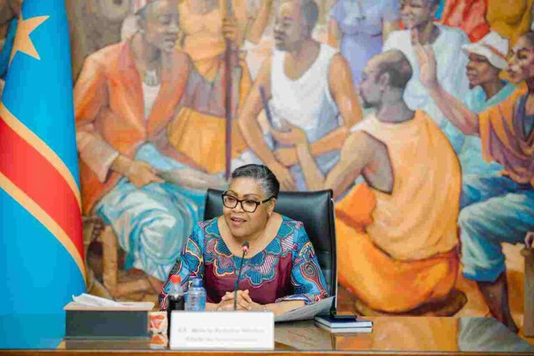 Application du SMIG à 21.500 FC, Judith Suminwa ne recule pas et encourage la tenue du CNT pour maintenir le dialogue social