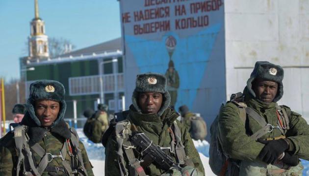 Guerre en Ukraine : des Africains de plus en plus recrutés par la Russie