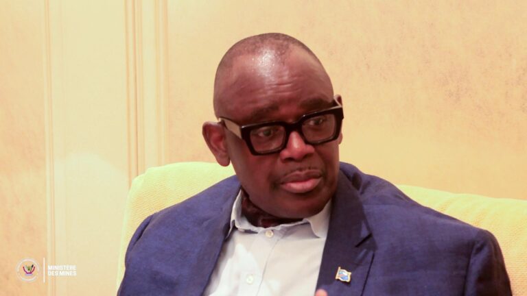 RDC-Émirats arabes unis : Louis Watum Kabamba en mission stratégique à Abu Dhabi