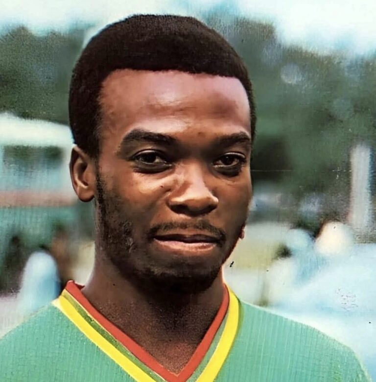 Mbungu Ekofo Tex Mambeke « caravelle » : un faux V.Clubien