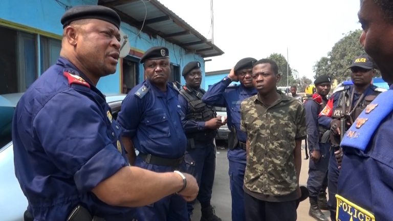 Kinshasa : la Police judiciaire rappelée à l’ordre sur la discipline et ses missions