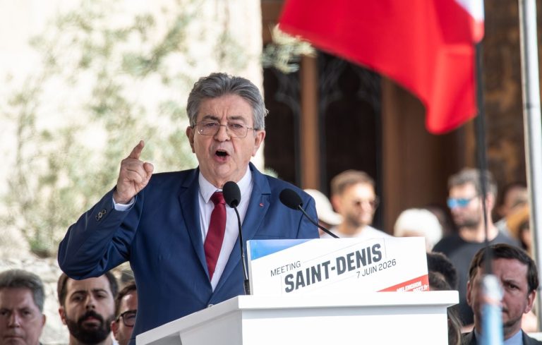 Présidentielle française : Jean-Luc Mélenchon accuse le RN de vouloir « diviser les peuples en ethnie et en religion »