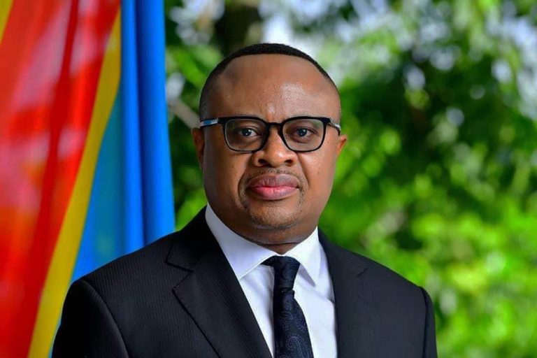 RDC : Claudel André Lubaya demande à l’ECC de clarifier sa position sur l’article 220 de la Constitution