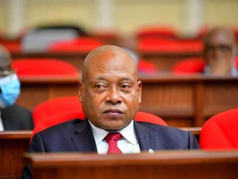 Steve Mbikayi à la CENCO : « La Constitution appartient au peuple. Le dernier mot lui reviendra »