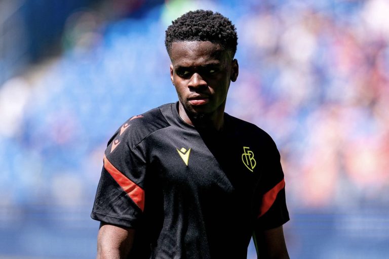 Mercato: du beau monde sur Metinho