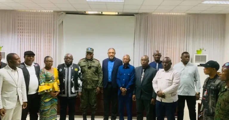Kinshasa : les 24 bourgmestres appelés à renforcer leur implication dans l’assainissement de la capitale