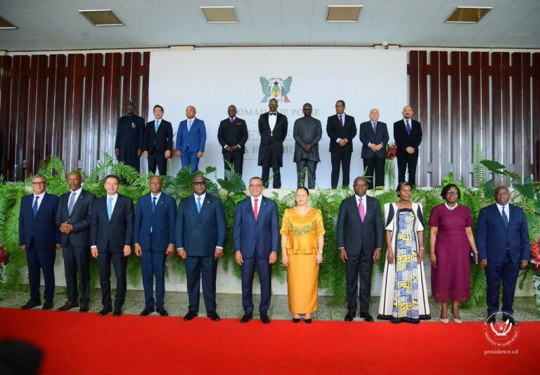 São Tomé-et-Príncipe : le président Félix Tshisekedi a assisté à l’investiture de son homologue Carlos Vila Nova