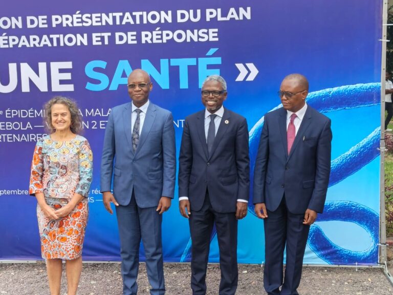 Ebola en RDC : le gouvernement lance un plan de riposte de 1,3 milliard de dollars