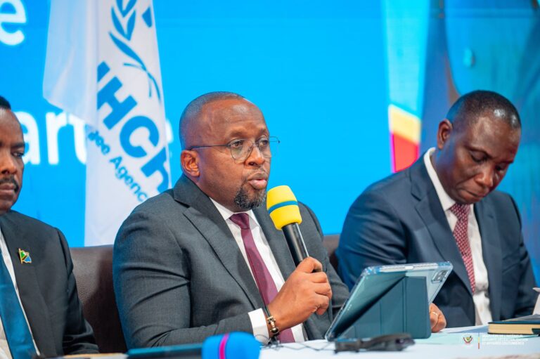 RDC : Jacquemain Shabani instruit les gouverneurs d’organiser en octobre les rencontres annuelles avec les ETD