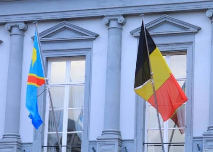 RDC : le président Félix Tshisekedi interdit à son cabinet tout contact avec l’ambassade de Belgique, sous peine de sanctions